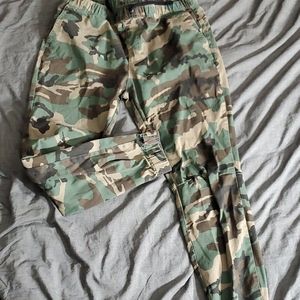 Camo pants